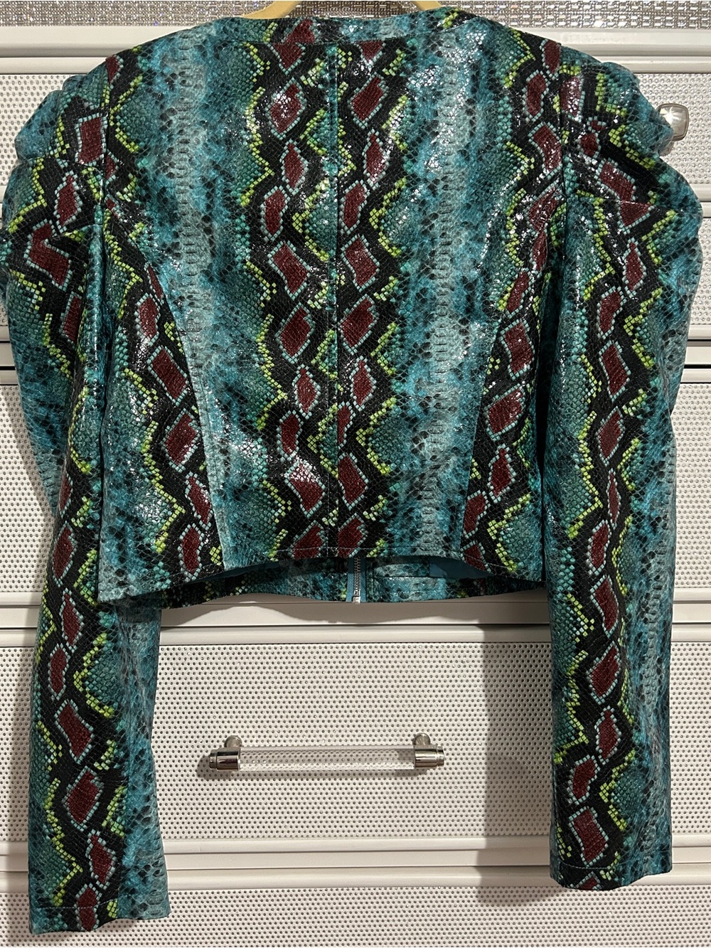 Azalea Wang teal and multicolored snakeskin print faux leather crop jacket. - Picture 6 of 11
